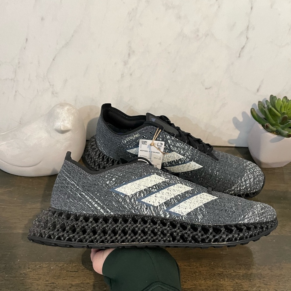 adidas 4DFWD X STRUNG Core Black - Picture 8 of 9